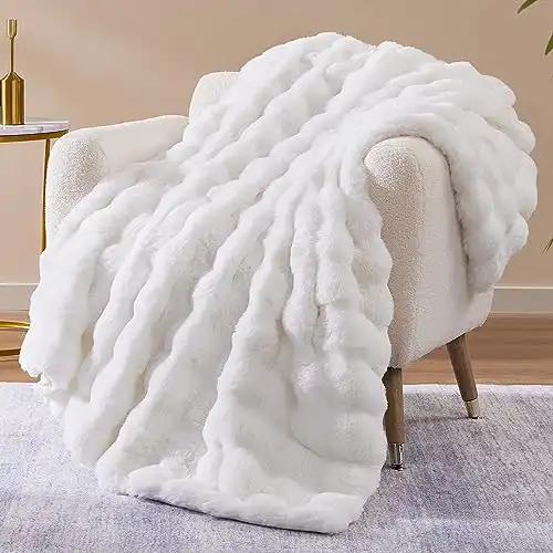 Cozy Bloom Luxury Soft Faux Fur Throw Blanket